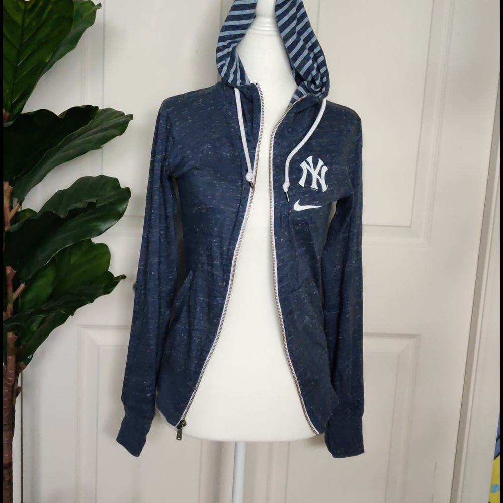 Nike NY Yankees full zip jacket with stripe hood